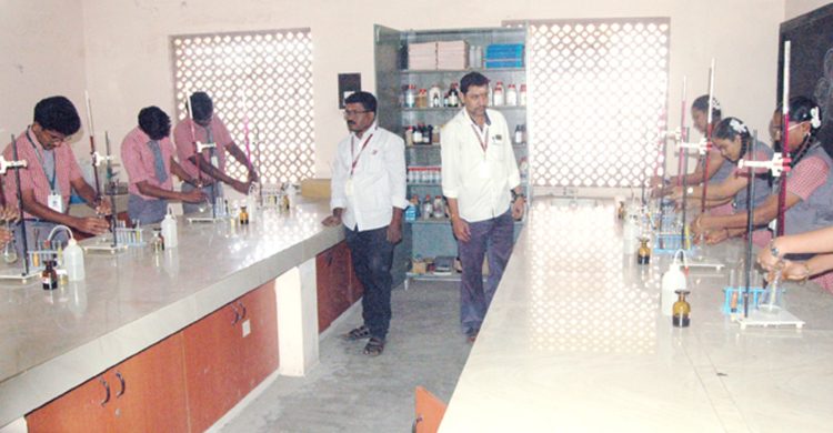 BMS School chemistry Lab-img